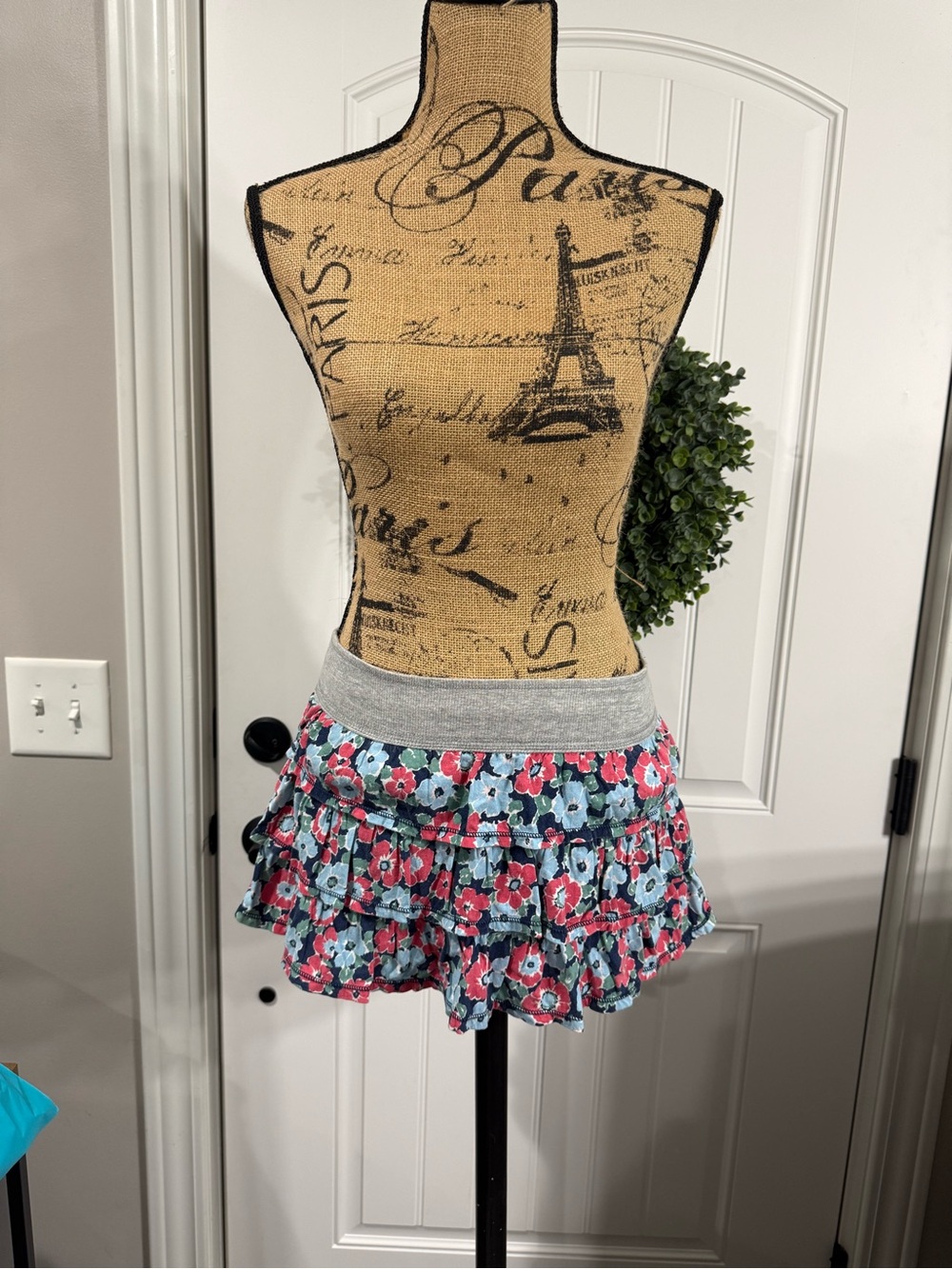Aeropostale Floral Tiered Mini Skirt - Pink & Blue